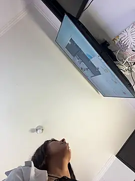 Melody lanee online show from April 13, 11:47 am