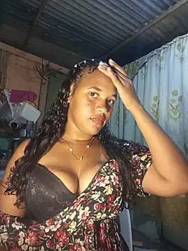 michelle castillo online show from April 15, 3:34 am