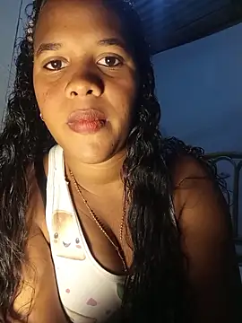 michelle castillo online show from April 28, 2:21 am