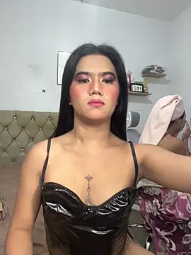 JassmineLove online show from May 3, 5:05 pm