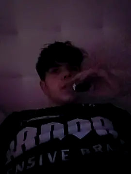 Thuuualvaritoohh online show from April 19, 4:52 pm