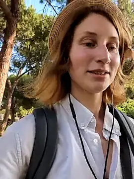 Julialexxxx online show from May 20, 7:16 am