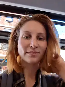 Julialexxxx online show from May 6, 9:35 am