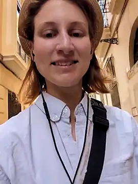 Snapshot of Julialexxxx chatting on June 1, 7:19 am Julialexxxx online show from June 1, 7:19 am