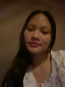 Snapshot of __Sunflower__ chatting on April 5, 6:31 am Sunflower online show from April 5, 6:31 am