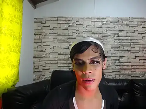 stefani robles online show from April 26, 1:41 pm
