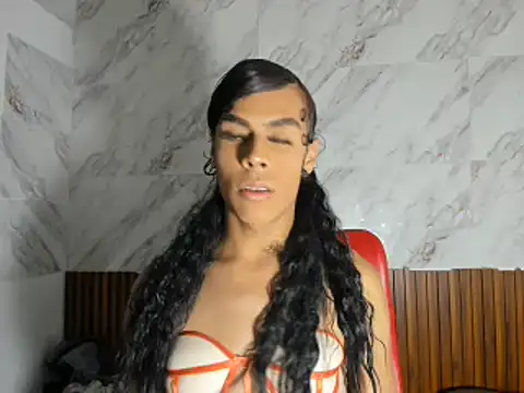 Snapshot of stefani_robles chatting on June 1, 10:42 pm stefani robles online show from June 1, 10:42 pm