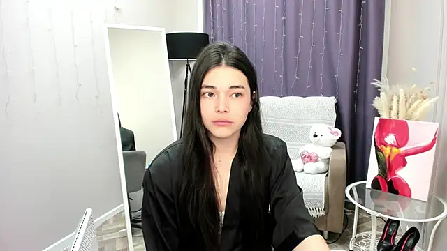 Arianna Grandi online show from May 9, 8:01 pm