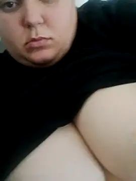 criscvwolff99 online show from May 11, 2:18 pm