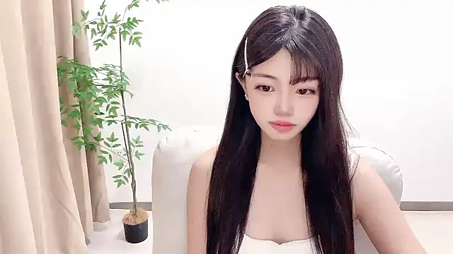 Snapshot of Kitteovo chatting on June 17, 9:52 am Kitteovo online show from June 17, 9:52 am