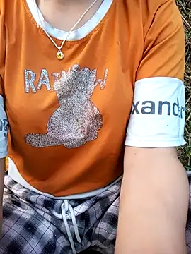 minachao121 online show from April 8, 11:01 am