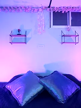   MeganMY online show from May 31, 6:52 am