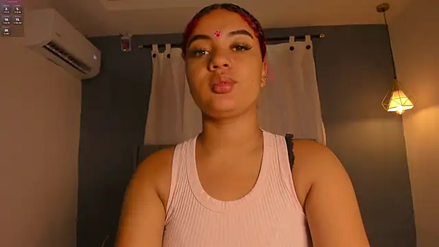 sweetkimmie  online show from April 19, 11:44 am