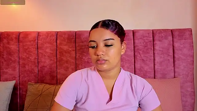 sweetkimmie  online show from April 23, 11:27 am