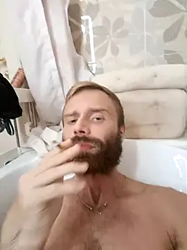 Snapshot of Paul_Rolex chatting on November 21, 1:04 am Paul Rolex online show from November 21, 1:04 am