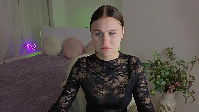 Nikkyy reed online show from May 8, 6:06 am