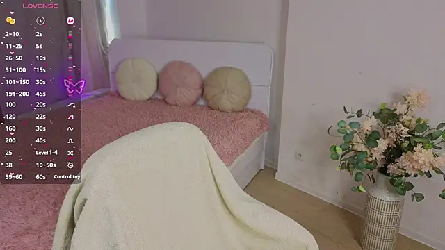 Nikkyy reed online show from July 11, 6:03 am