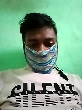 sneekpeek29 online show from April 10, 7:37 am