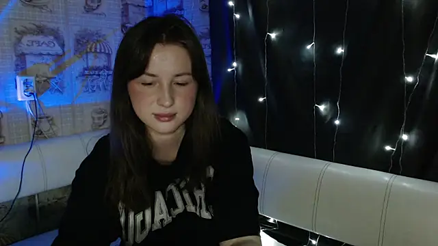 Flora flowers  online show from April 15, 3:05 pm