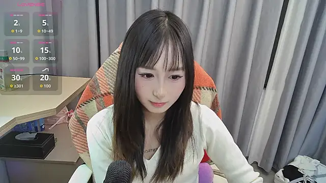 Snapshot of dd6237 chatting on April 5, 1:29 pm dd6237 online show from April 5, 1:29 pm