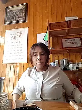 Snapshot of yang6991 chatting on April 26, 7:05 am yang6991 online show from April 26, 7:05 am