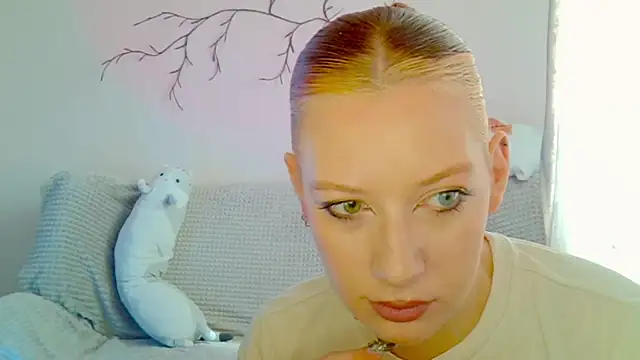 earn my lily online show from April 22, 7:15 am