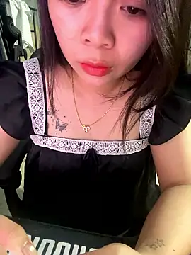 Pink 83 online show from April 18, 7:54 am