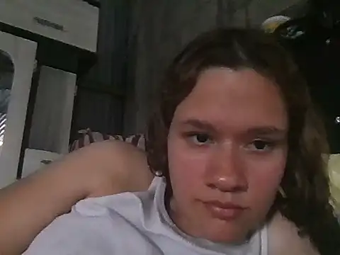 JennifferJilson online show from April 17, 9:39 pm