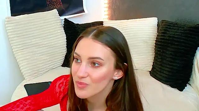 Amira a online show from May 1, 4:39 am