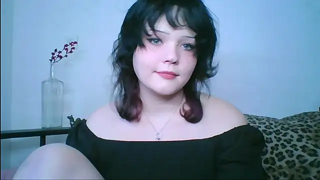 Snapshot of abbey-BAT chatting on April 30, 2:51 am abbey-BAT online show from April 30, 2:51 am