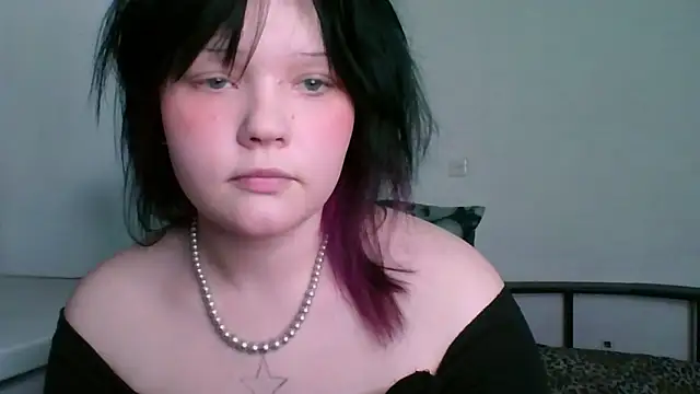 Snapshot of abbey-BAT chatting on April 8, 9:38 pm abbey-BAT online show from April 8, 9:38 pm