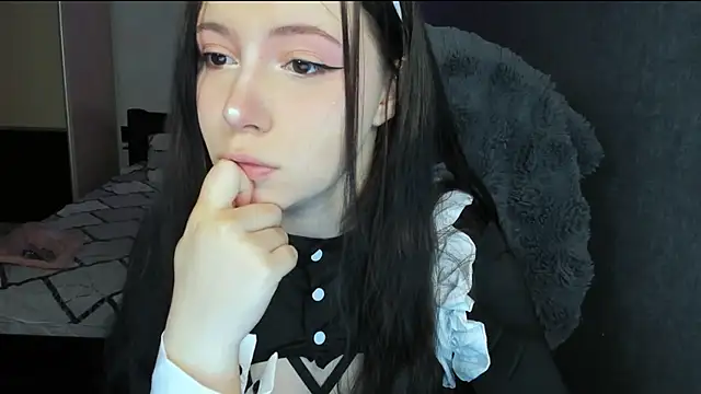 VulgarNekko online show from June 27, 5:02 am