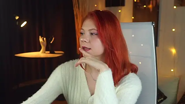 LisaAris online show from May 27, 4:25 pm