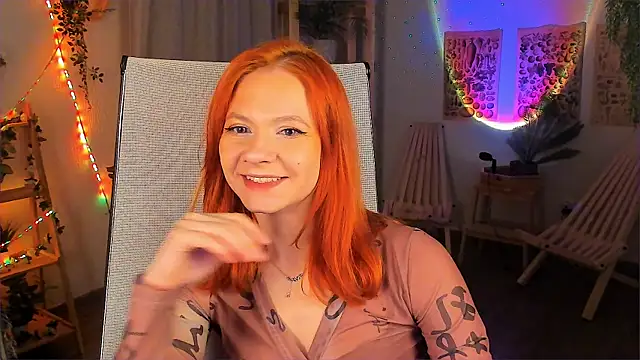 LisaAris online show from May 9, 6:22 pm