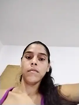 Snapshot of Jasmine_sweed1 chatting on June 4, 10:58 pm Jasmine sweed1 online show from June 4, 10:58 pm