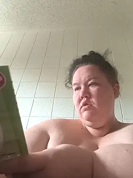hisalphaqueen27 online show from April 10, 5:09 pm