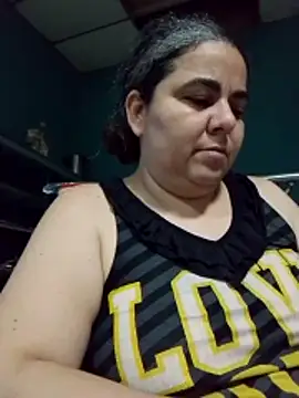 Golositadeamor online show from May 14, 1:24 am