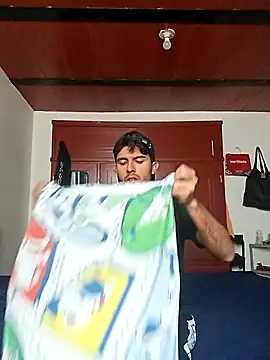 RodrigoColby2 online show from April 12, 3:48 pm