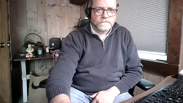 JJ CONN78 online show from May 6, 12:20 pm