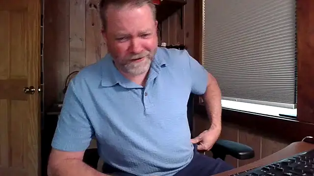 JJ CONN78 online show from May 4, 1:03 pm