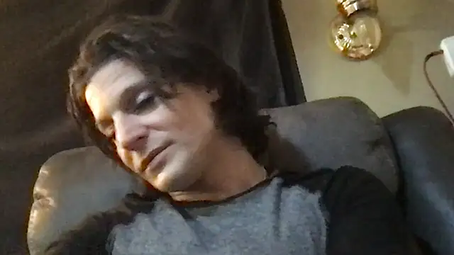 GypsiiCornel online show from April 20, 4:59 am