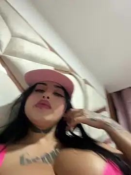 Milk lee7 online show from July 18, 3:48 am