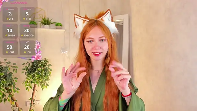 Snapshot of Sienna_Nyx chatting on July 5, 9:16 am Sienna Nyx online show from July 5, 9:16 am