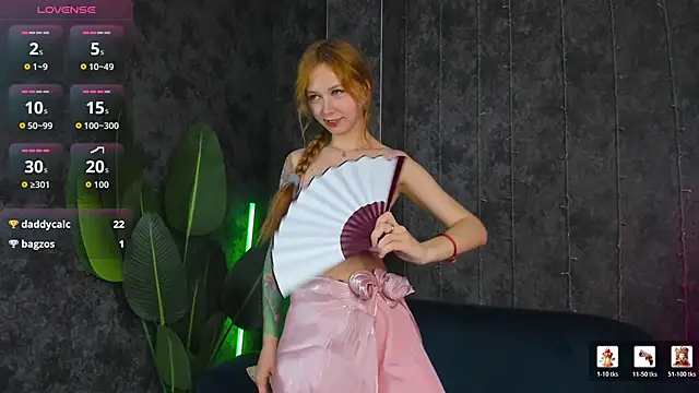 Sienna Nyx online show from May 23, 9:08 am
