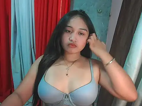 ur truelyhot dre online show from April 14, 5:34 am