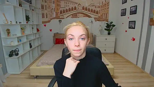SonnySofia online show from April 15, 5:57 am
