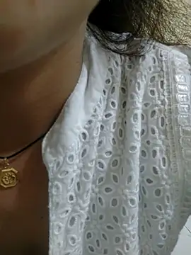 Monika kumari6 online show from July 3, 3:40 pm