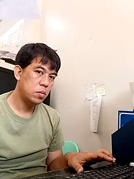 Snapshot of akiramoore chatting on June 25, 2:20 am akiramoore online show from June 25, 2:20 am