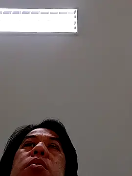 Snapshot of akiramoore chatting on June 1, 1:50 am akiramoore online show from June 1, 1:50 am