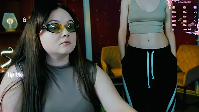 merli warner online show from April 15, 2:54 pm